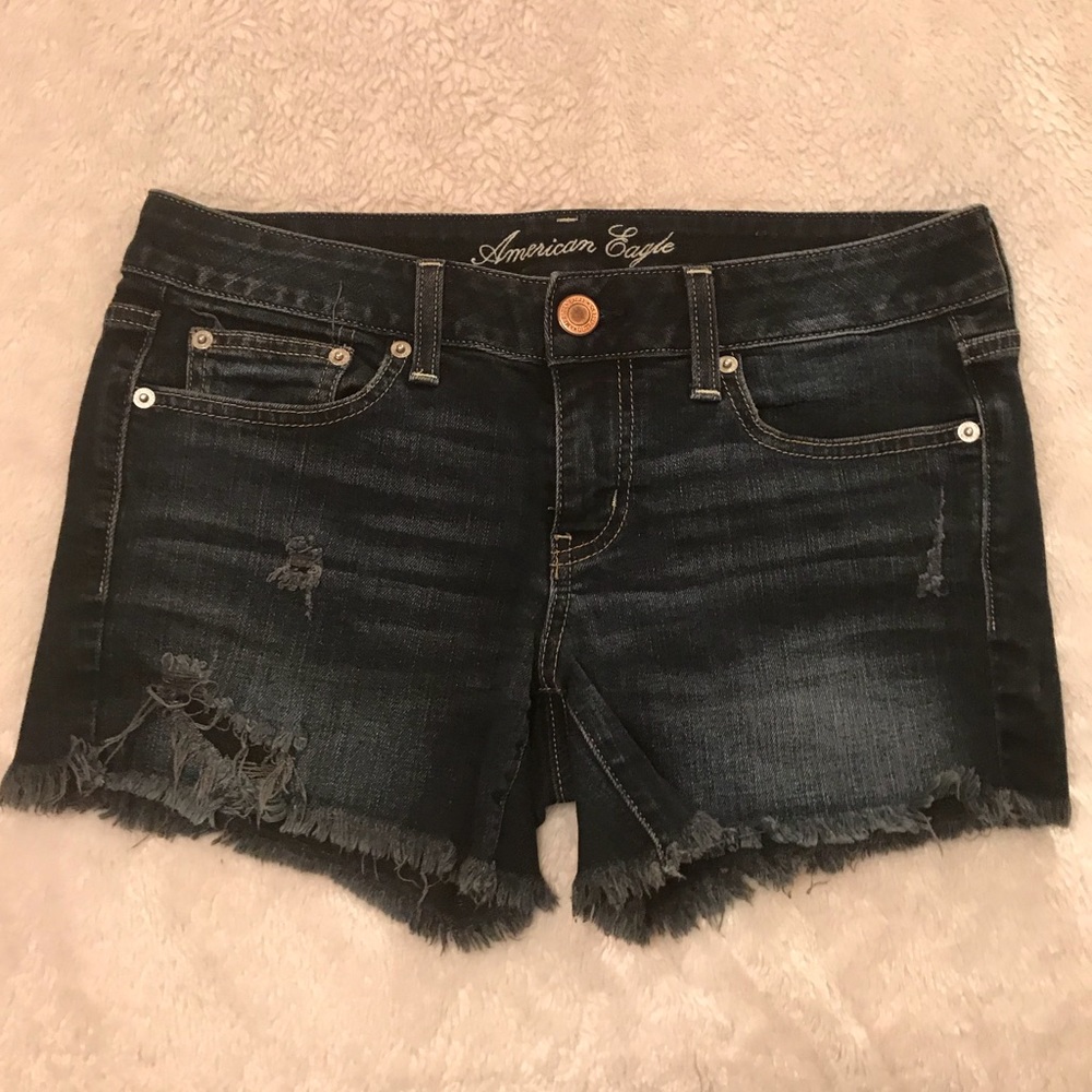 American eagle distressed denim shorts